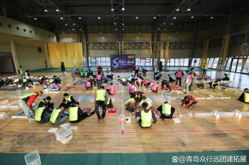 青岛拓展培训公司图片